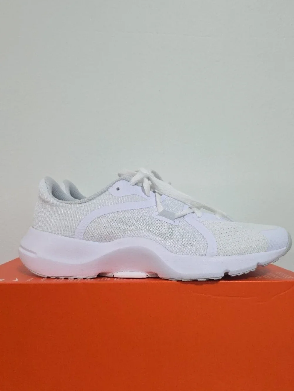 Nike Women's White Knit Lace-Up Running Shoe
